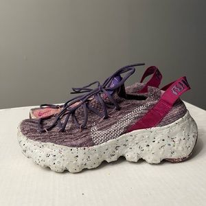 Nike womens space hippie 6.5